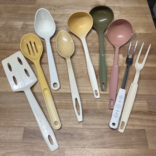 Lot serving utensil - of, 9